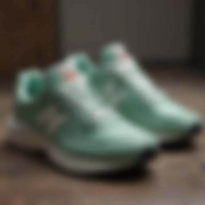 Exploring the New Balance 327 Green Women's Sneakers Summary